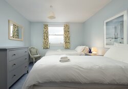 Lorne_Square-edit-34