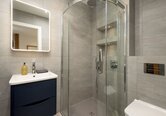 En suite 2