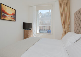 Shandwick Place Apartment 2-6