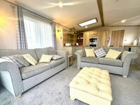 Lounge, kitchen and dining area