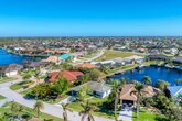 A Florida House Villa