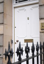 Luxury Edinburgh Apartment Exterior at Hill Square