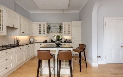 Kitchen in an Edinburgh City Break - State-of-the-art kitchen equipped with high-spec appliances