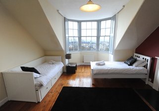 Frederick Street Duplex - bedroom