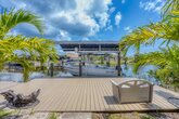 A Florida House Villa