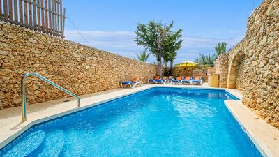 Pool new