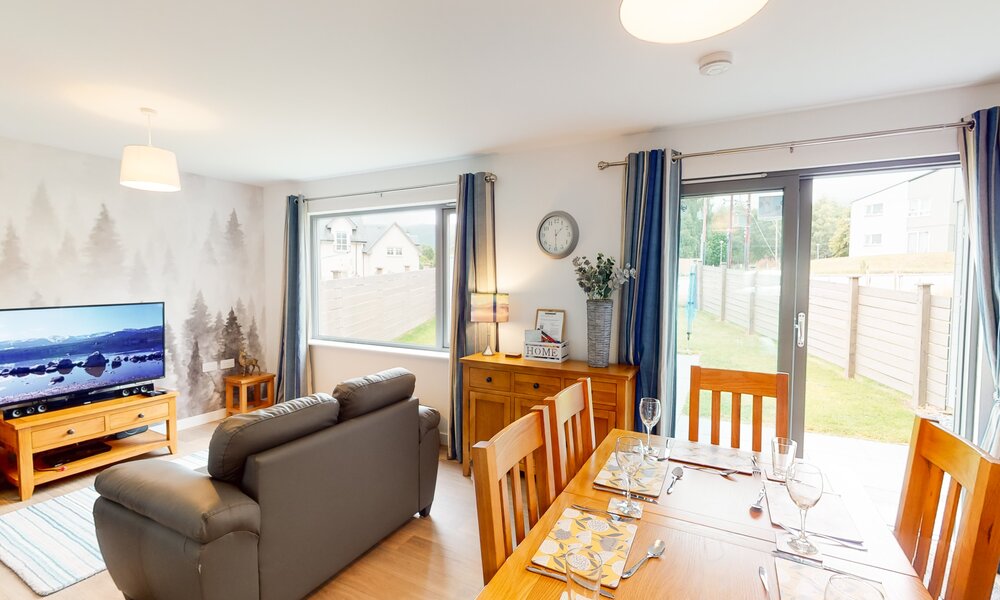 Alpine View - family friendly holiday home in Aviemore - living space - Alpine view makes a great base for your next Aviemore holiday.