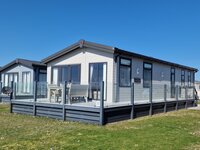 Outside View of South Beach Lodge