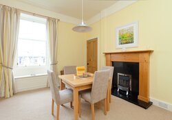 10449_mardale_crescent_6