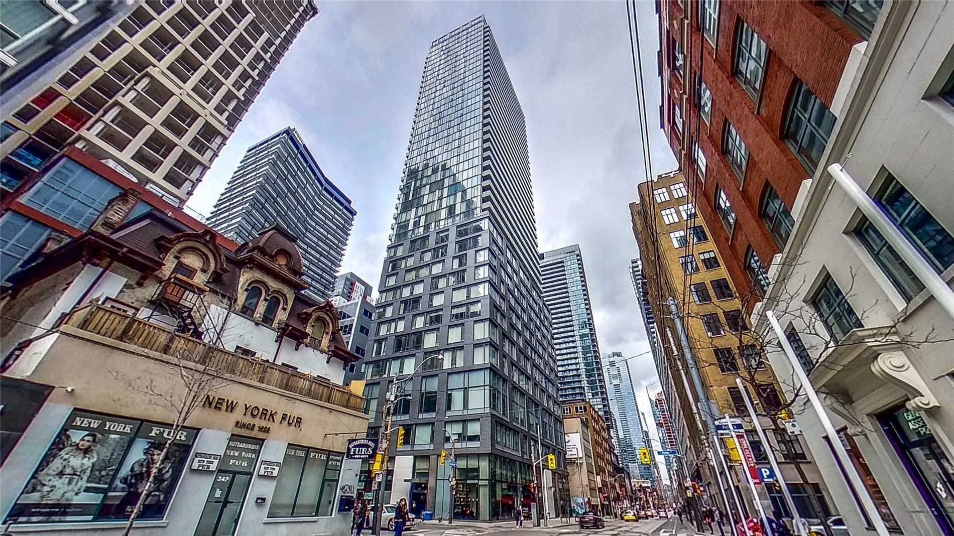 Luxury Condo Studio on Peter St Downtown Toronto