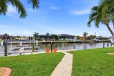 A Florida House Villa