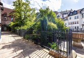 The Edinburgh property benefits from communal patio