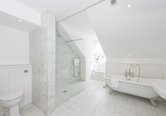 Modern Bathroom for Corporate Guests