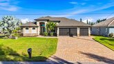 A Florida House Villa
