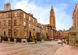 Self-catering stay in Edinburgh