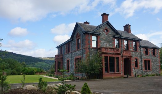 Highland Hideaway - Luxury Highland retreat perfect for families, luxury celebrations and corporate events.