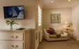 Bowhill_House_bed_3_living_area[1]