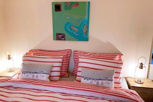 double bedroom - Balevullin Beach Thatch - double bedroom (© Balevullin Beach Thatch)