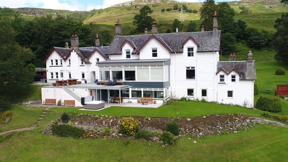 Holiday Home in Rural Scotland - Stunning rural property amongst green fields, forests and Loch Tay