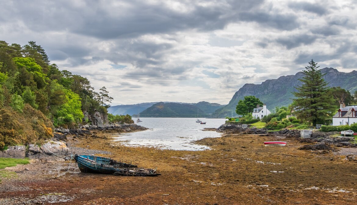 Plockton (© VisitScotland / Liam Anderstrem)