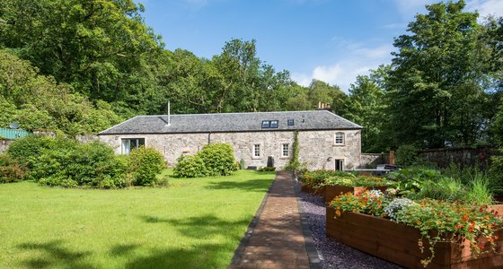 118 - Exterior Shot