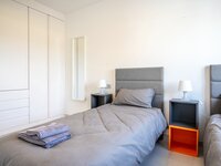 Modern twin bedroom