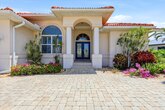 A Florida House Villa