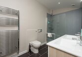 Modern Bathroom for University Graduates