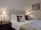 Bedroom 2 - Fresh sheets and towels (© The Edinburgh Address)
