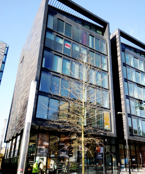 Exterior 3