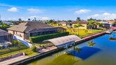 A Florida House Villa