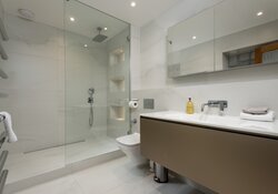 En suite 1