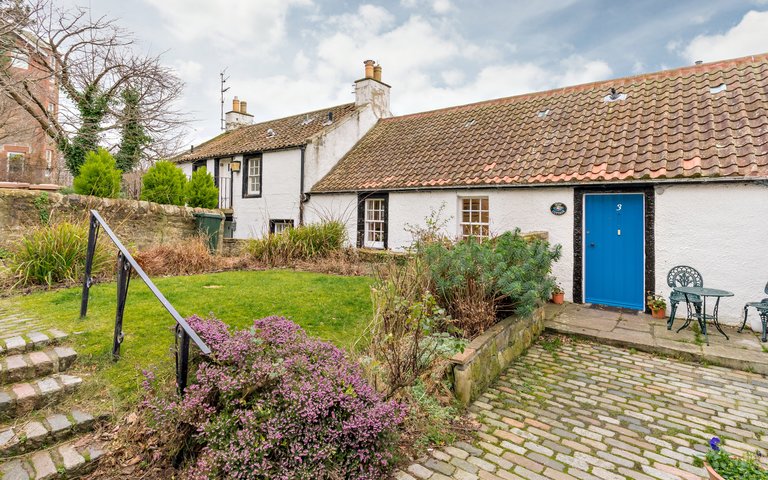 dog friendly cottages by the sea