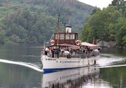 Cruiser on LOch Lomond
