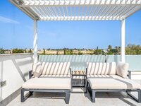 Lounge Area - Roof top