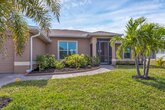 A Florida House Villa