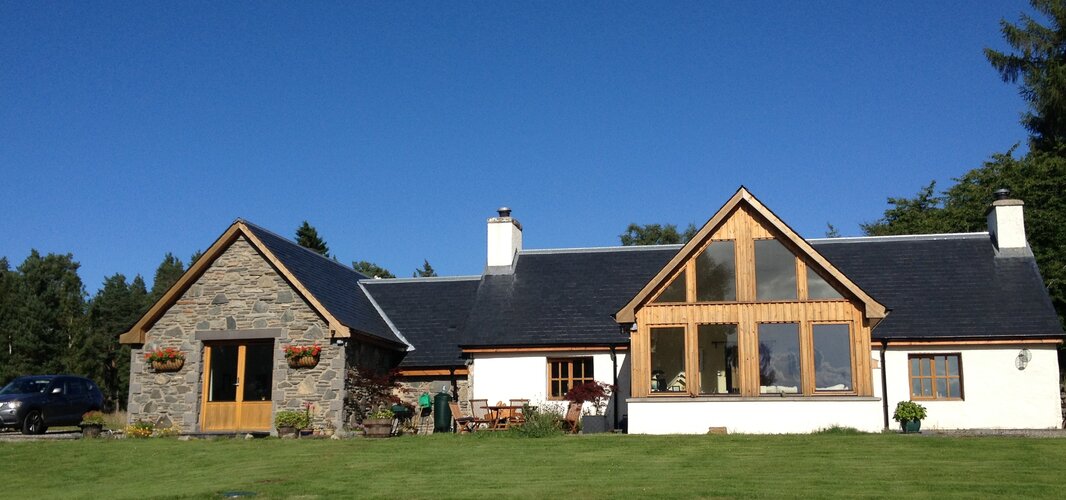 photo-2 - View of cottage from the  garden