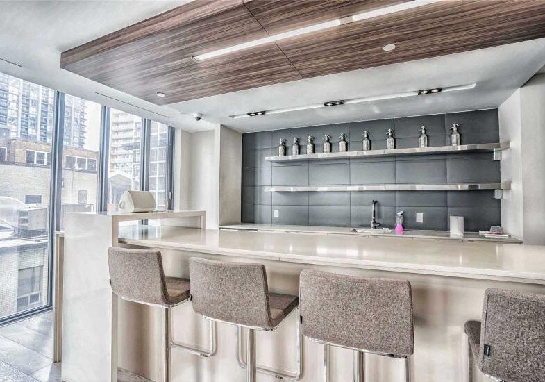 Luxury Condo Studio on Peter St Downtown Toronto