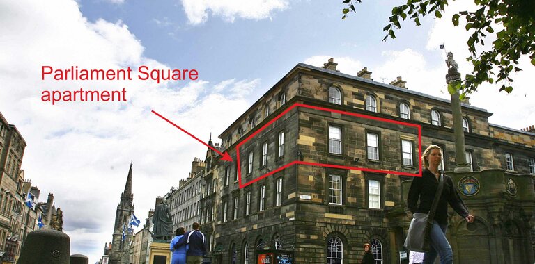 Street view of Parliament Sq 3 Edinburgh Self Catering - Street view of Edinburgh Self Catering Parliament Sq 3 apartment. Street view of Parliament Sq 3 Edinburgh Self Catering - Street view of Edinburgh Self Catering Parliament Sq 3 apartment.
