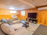 1016 Johnson Cir 2 4 web (4 of 41)