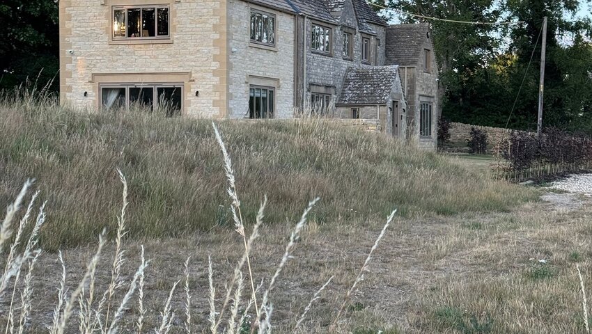 WhatsApp Image 2025-07-03 at 21.28.22