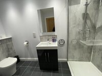 Studio double_twin shower