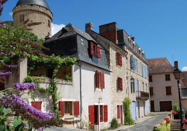 Rediat Cor, Hautefort