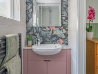 En Suite Shower Room