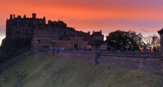 IMG_0585 - Glorious sunset over Edinburgh Castle. Picture taken from the front door of the apartment. IMG_0585 - Glorious sunset over Edinburgh Castle. Picture taken from the front door of the apartment.