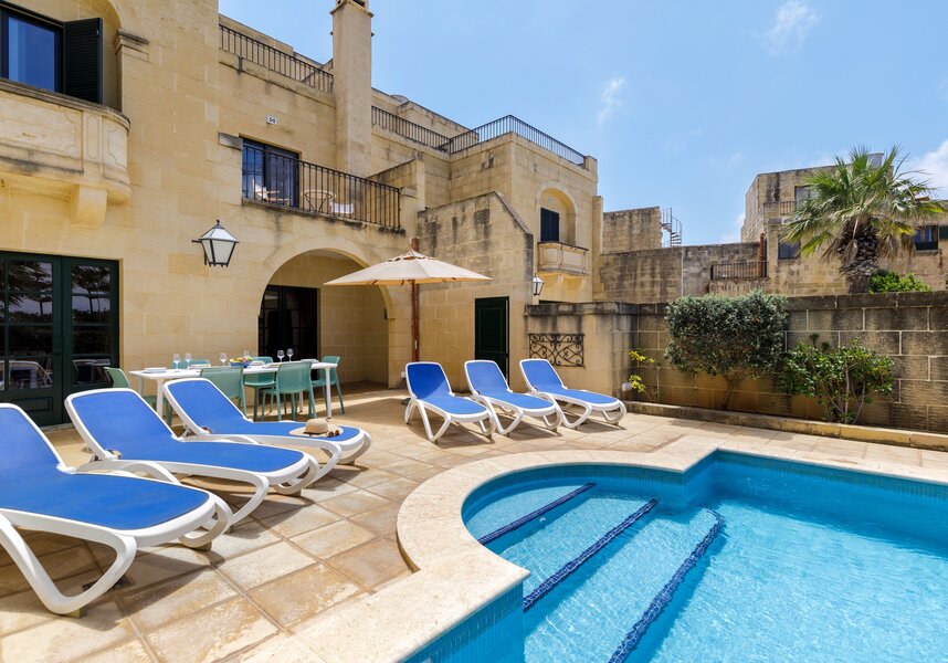 Dar ta' Lonza pool area 2