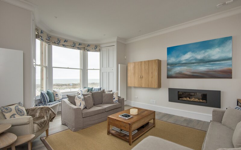 Sitting Room, The Beach House - Stunning sea views from the sitting room at The Beach House, North Berwick