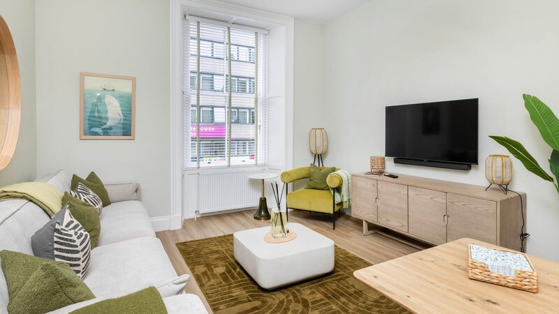 21-web-or-mls-96 Bath Street The Sauchie_20