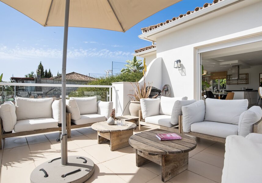 Terrace and Lounge