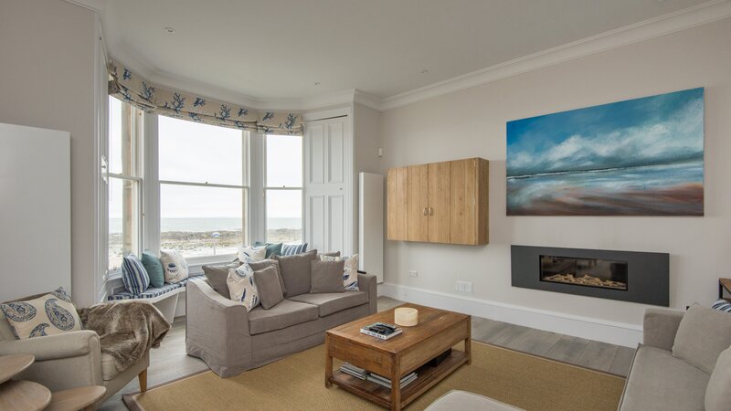 Sitting Room, The Beach House - Stunning sea views from the sitting room at The Beach House, North Berwick